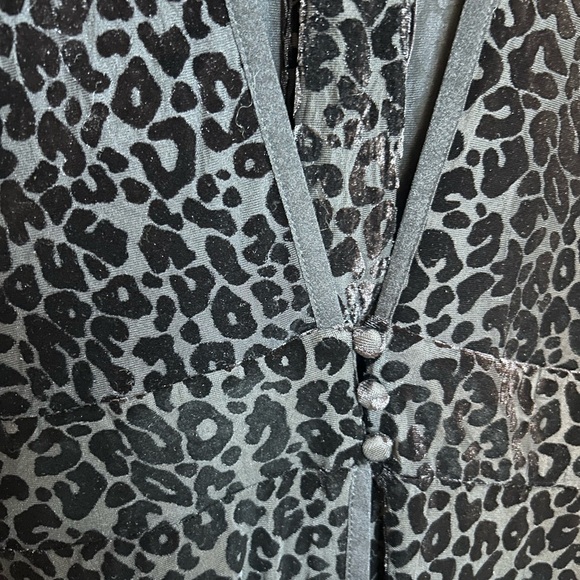 Nwt Torrid Mesh Animal Print Burnout Kimono - Picture 9 of 10